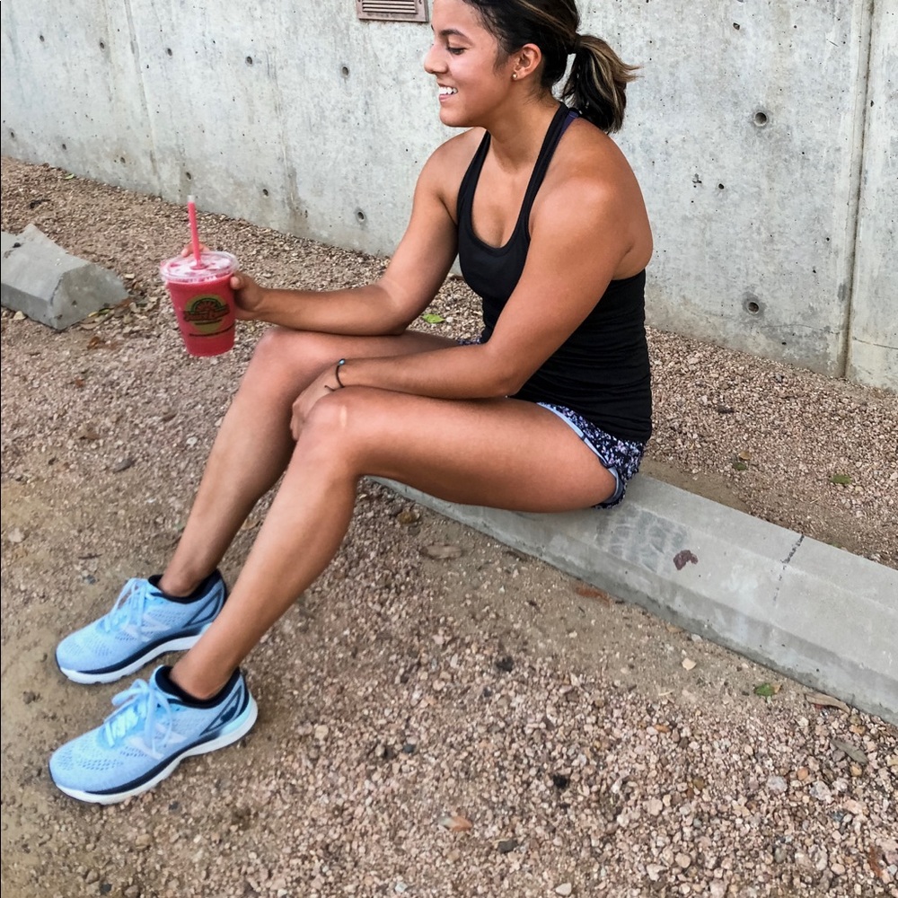 New Balance 880 Running Shoes (7.5)